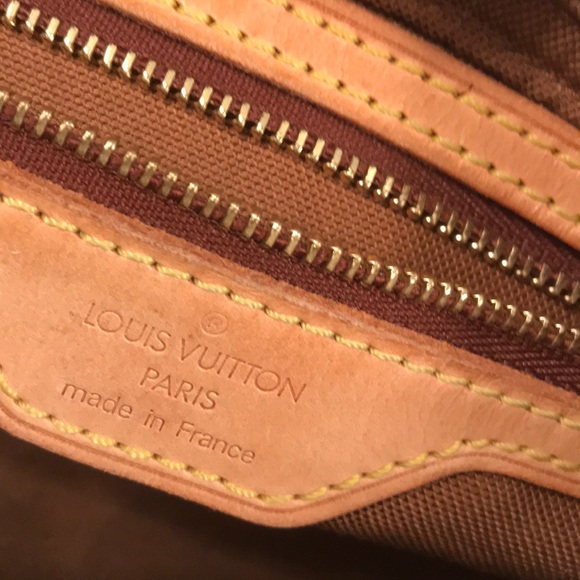 SOLD🎉🎉🎉 Louis Vuitton Trotteur Crossbody - Picture 4 of 8